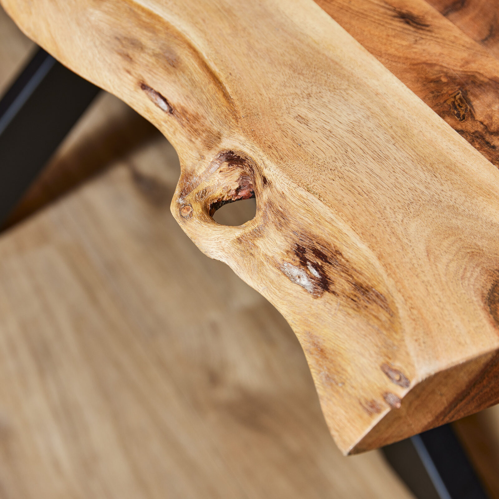Baumstammtisch Live Edge 200 cm – Bild 2